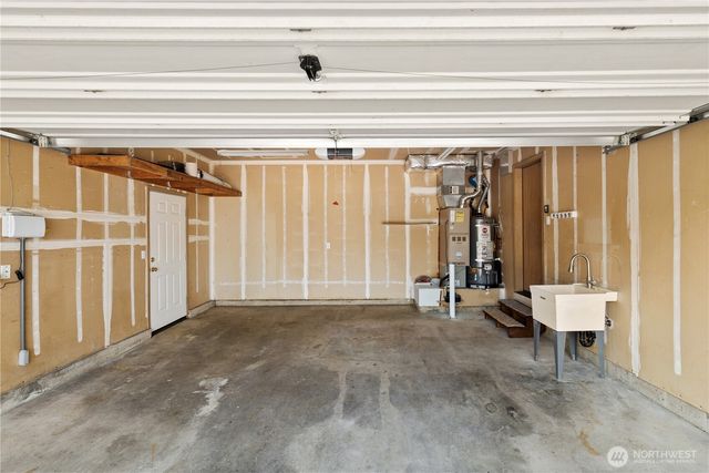 15015 105th Avenue SE, Yelm, WA 98597