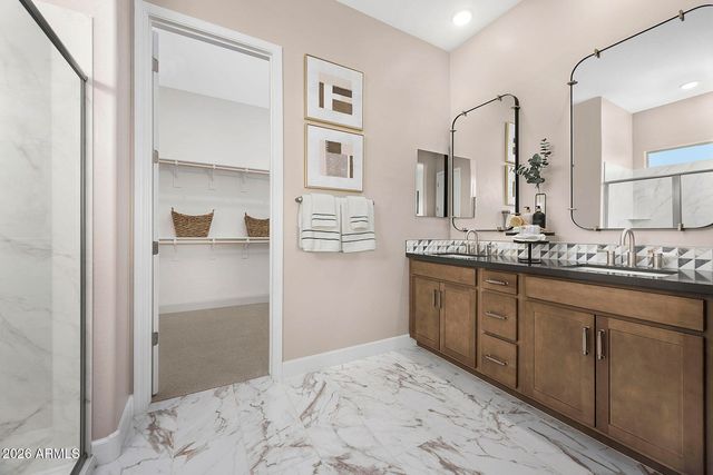17223 W SAGUARO VISTA Drive, Surprise, AZ 85387