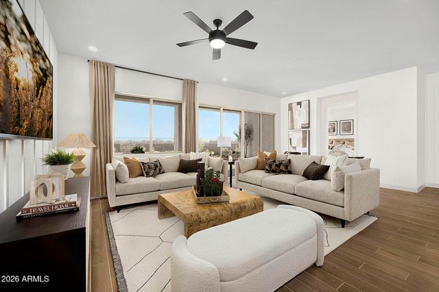 17223 W SAGUARO VISTA Drive, Surprise, AZ 85387