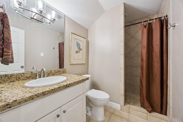 1514 Campbell Road B, Houston, TX 77055