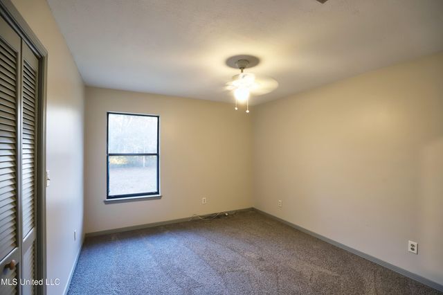 12192 Mccandliss Drive, Gulfport, MS 39503