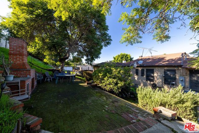 2420 W 101st Street, Inglewood, CA 90303