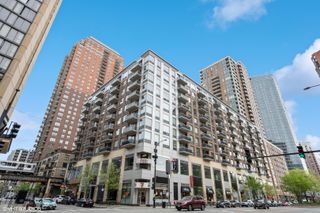 1 E 8th Street 405, Chicago, IL 60605