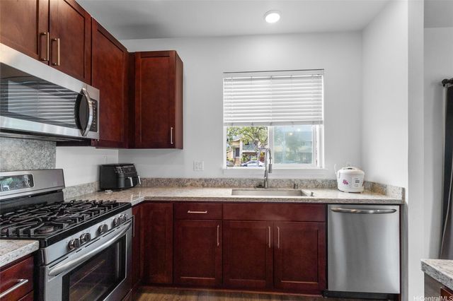 91-1520 Laupae Street, Ewa Beach, HI 96706