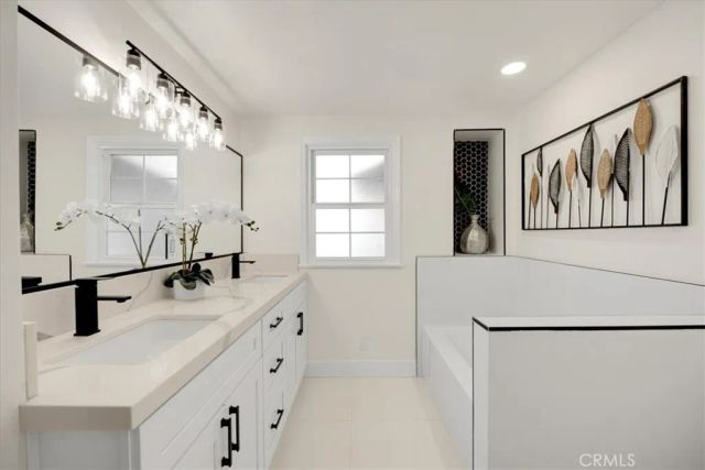 2020 Oak Valley, Glendale, CA 91208