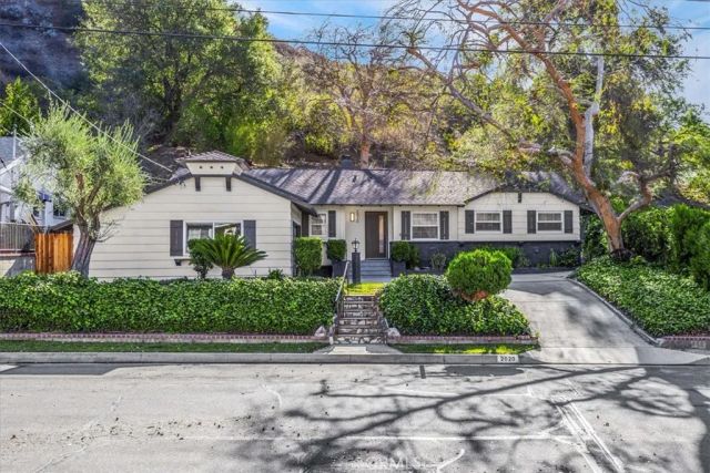 2020 Oak Valley, Glendale, CA 91208