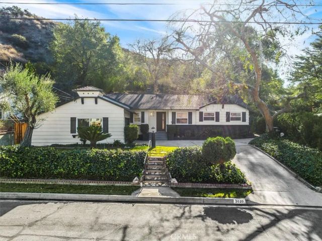 2020 Oak Valley, Glendale, CA 91208