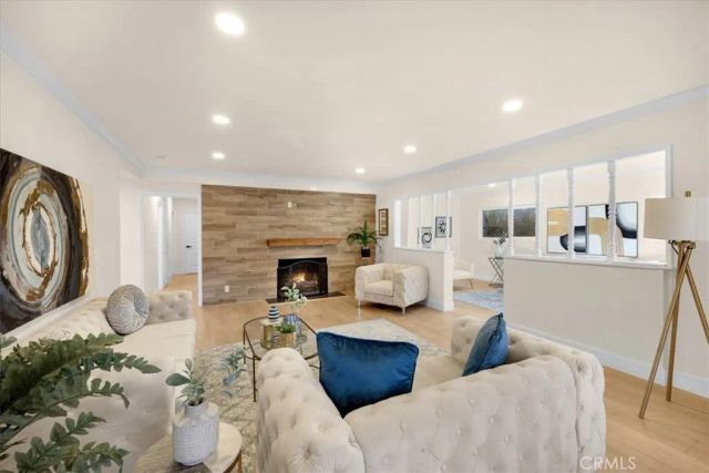 2020 Oak Valley, Glendale, CA 91208
