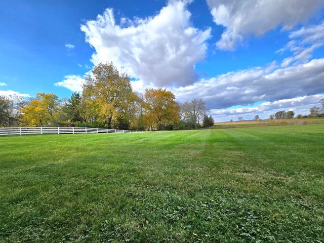 3912 US Highway 42 SW, London, OH 43140