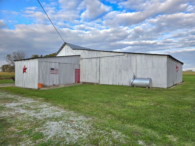 3912 US Highway 42 SW, London, OH 43140