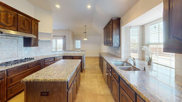 8300 Blue Periwinkle Lane, Fort Worth, TX 76123
