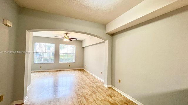 120 SW Peacock Blvd 11106, Port St. Lucie, FL 34986