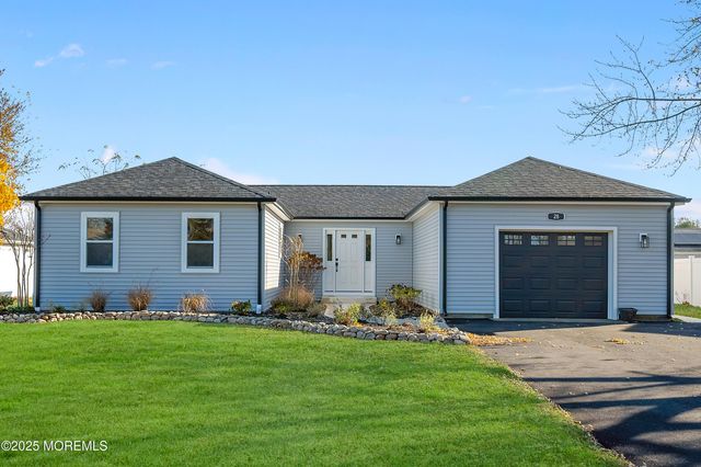 28 Bayberry Drive, Lanoka Harbor, NJ 08734