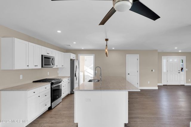 28 Bayberry Drive, Lanoka Harbor, NJ 08734