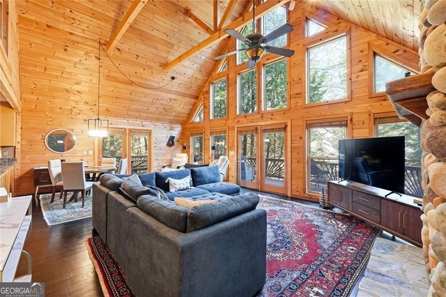 834 Indian Cave Road, Ellijay, GA 30536