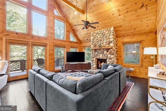 834 Indian Cave Road, Ellijay, GA 30536