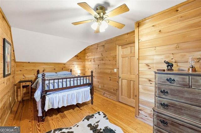 834 Indian Cave Road, Ellijay, GA 30536