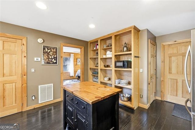 834 Indian Cave Road, Ellijay, GA 30536