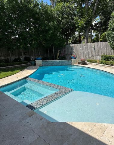 11603 Highgrove Drive, Houston, TX 77077