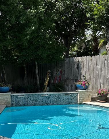 11603 Highgrove Drive, Houston, TX 77077