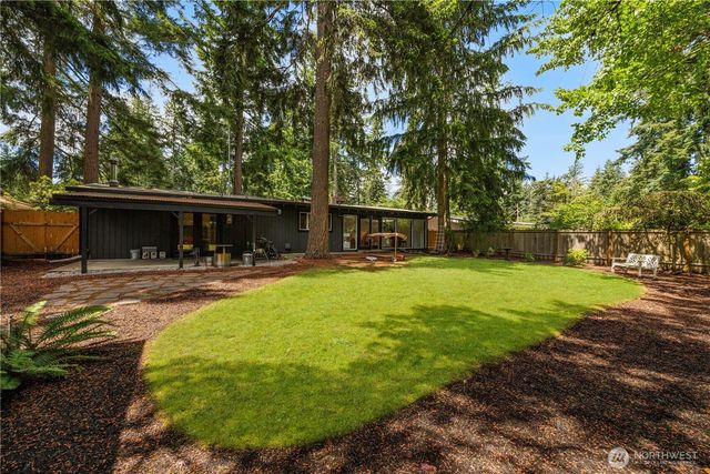 2414 161st Avenue NE, Bellevue, WA 98008
