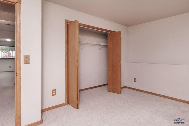 248 FREUDE LANE, Box Elder, SD 57719