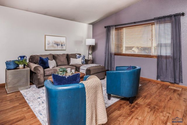 248 FREUDE LANE, Box Elder, SD 57719