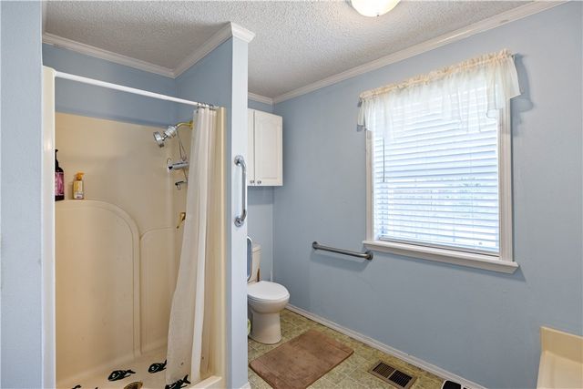 10037 Cloverleaf Drive, Dardanelle, AR 72834