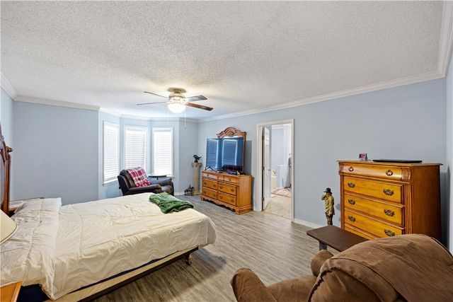 10037 Cloverleaf Drive, Dardanelle, AR 72834