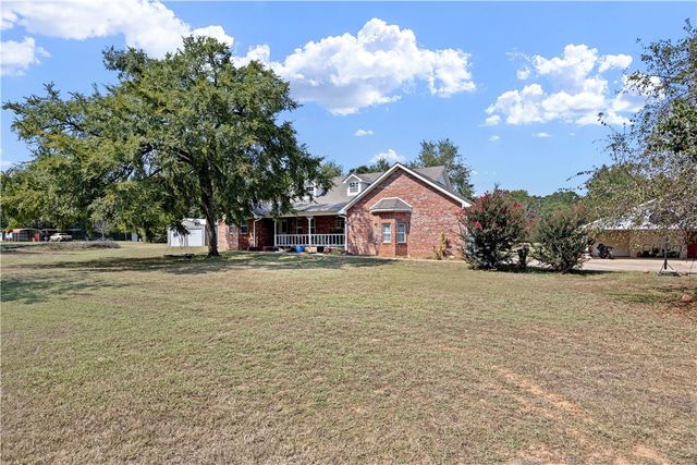 10037 Cloverleaf Drive, Dardanelle, AR 72834