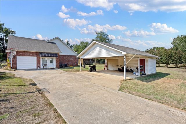 10037 Cloverleaf Drive, Dardanelle, AR 72834