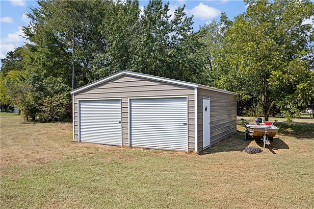 10037 Cloverleaf Drive, Dardanelle, AR 72834