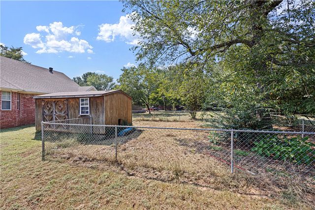 10037 Cloverleaf Drive, Dardanelle, AR 72834