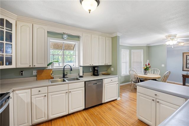 10037 Cloverleaf Drive, Dardanelle, AR 72834