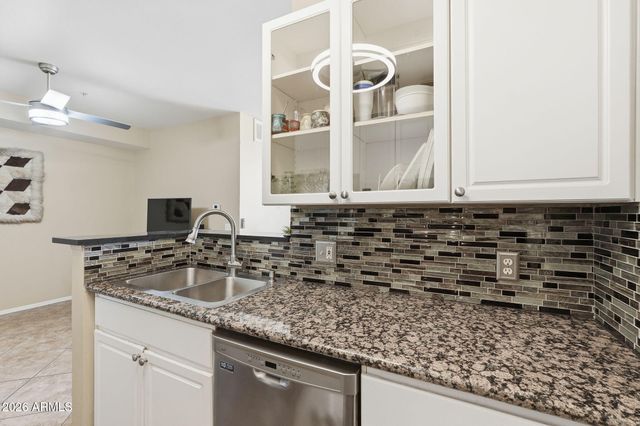 1701 E COLTER Street 303, Phoenix, AZ 85016