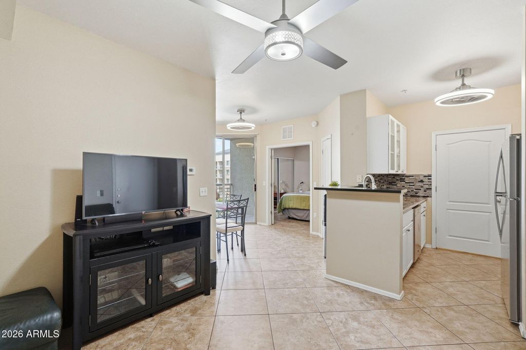 1701 E COLTER Street 303, Phoenix, AZ 85016 — photo 2