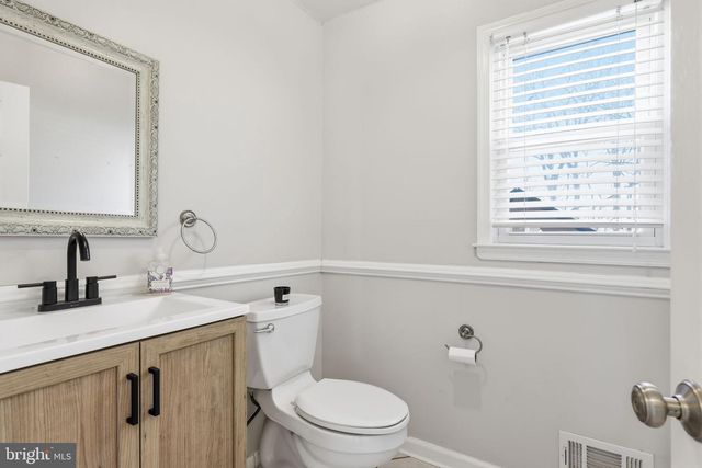 61 WILLIS, Ewing, NJ 08628