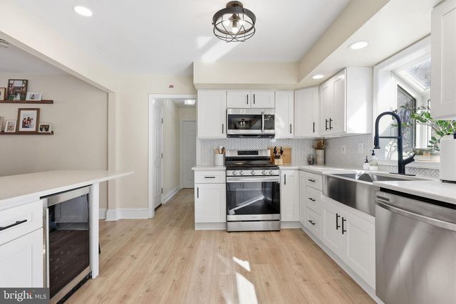 61 WILLIS, Ewing, NJ 08628