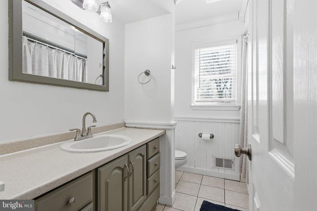 61 WILLIS, Ewing, NJ 08628