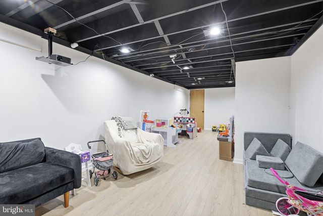 61 WILLIS, Ewing, NJ 08628