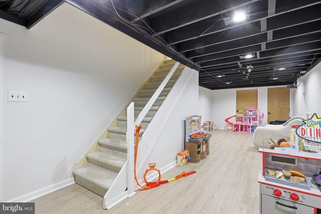 61 WILLIS, Ewing, NJ 08628