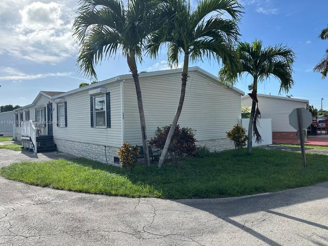 220 NE 12 Ave, Homestead, FL 33030