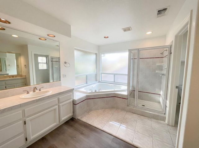 11950 Rising Sun Way, Gold River, CA 95670