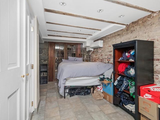 249 Bunker Hill Street B, Boston, MA 02129