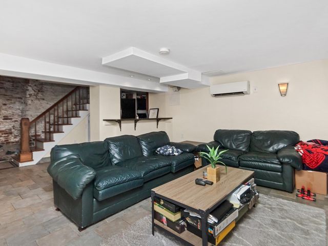 249 Bunker Hill Street B, Boston, MA 02129