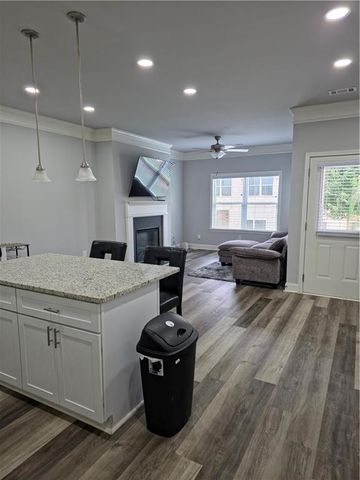 430 Village Creek Drive B, Atlanta, GA 30354