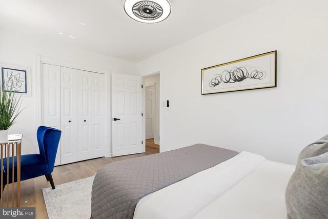 804 1ST ST, Rockville, MD 20850