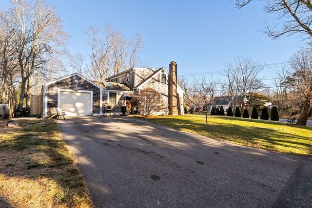 25 Union, Yarmouth, MA 02675