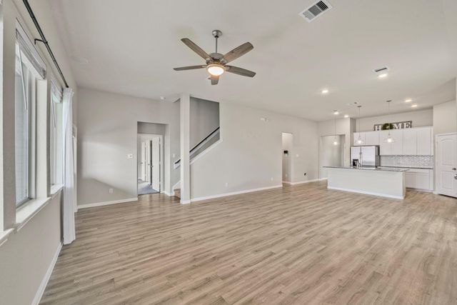 19111 Shoreside Terrace Drive, Manvel, TX 77578