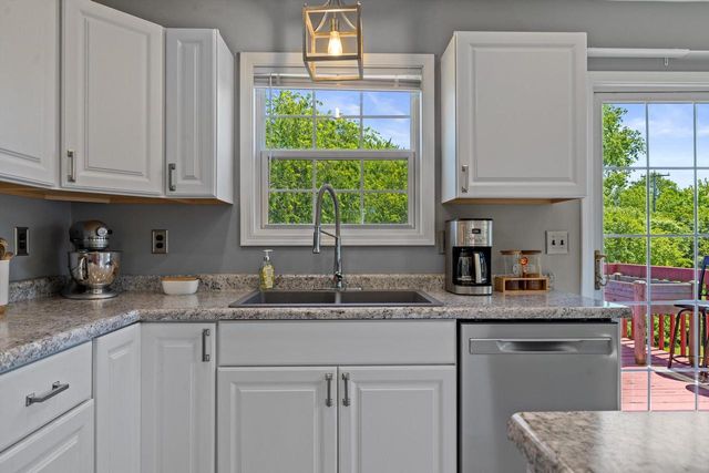 10011 Sheridan ROAD, Pleasant Prairie, WI 53158